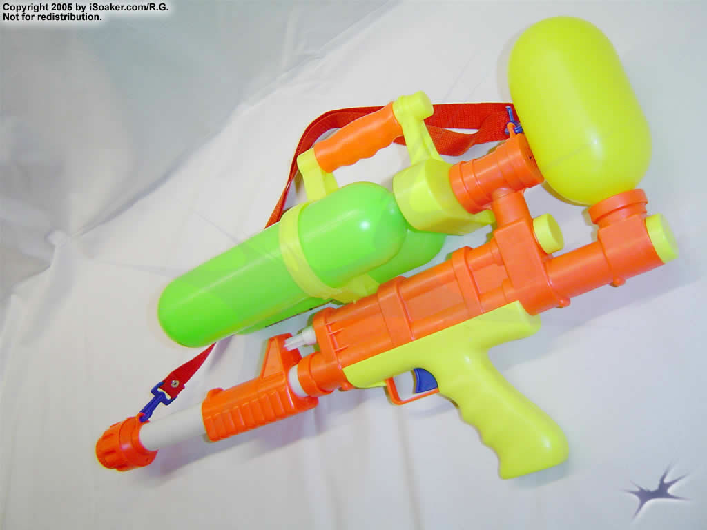 travl Medfølelse atom The Super Soaker 200, the most feared water weapon from my childhood  summers : r/nostalgia