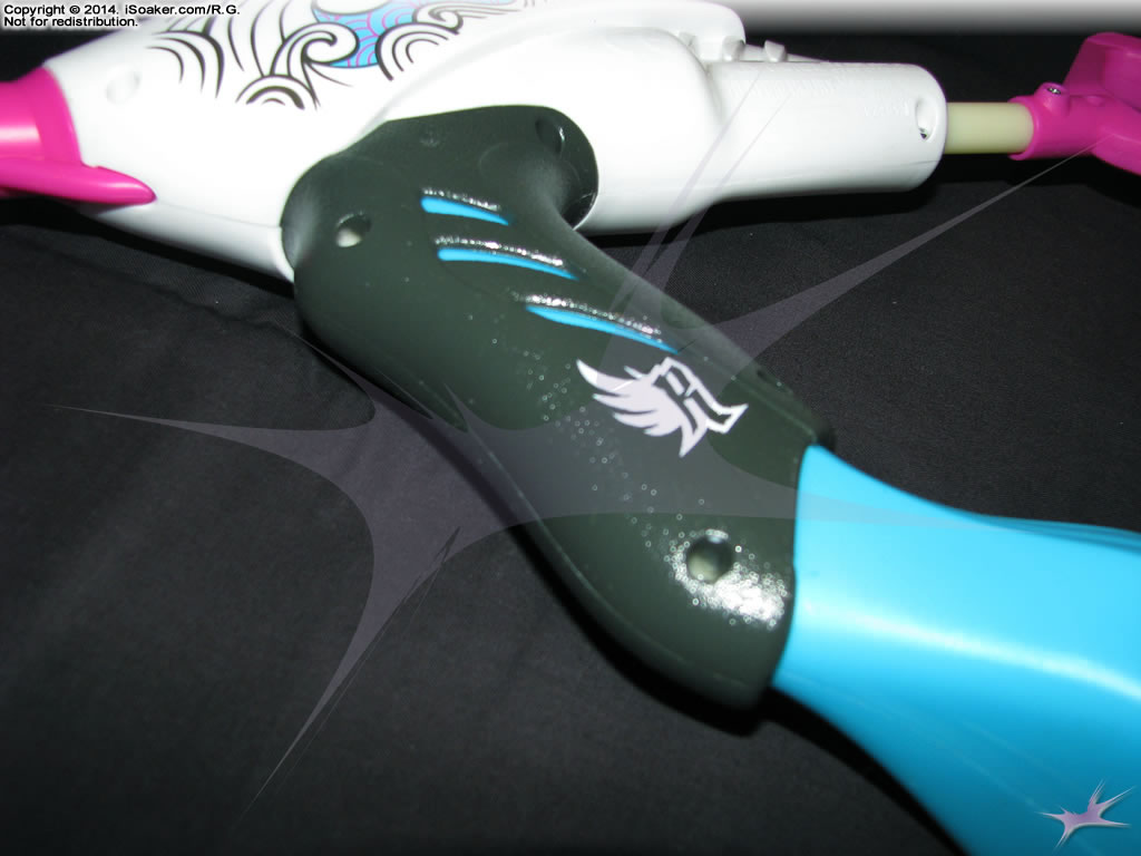 Nerf Super Soaker Rebelle Dolphina Bow Blaster Review